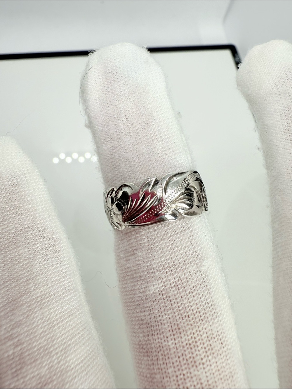 Hawaiian Maile Leaf Sterling Silver Eternity Band Ring!